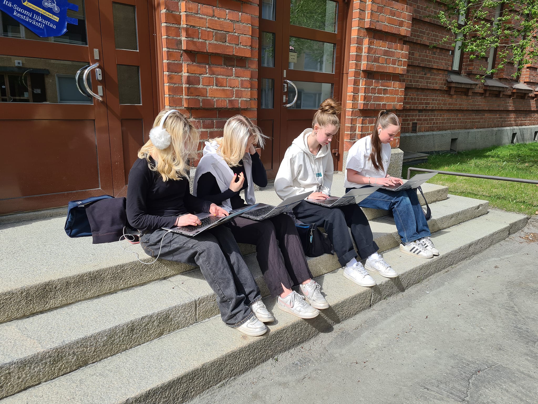 Lukuvuosi alkaa keskiviikkona 12.8.